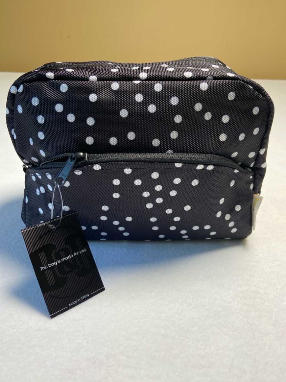 Bang & Carsen Black and White Polka Dot Cosmetic Bag NWT Size 8.5 X 4 inches
